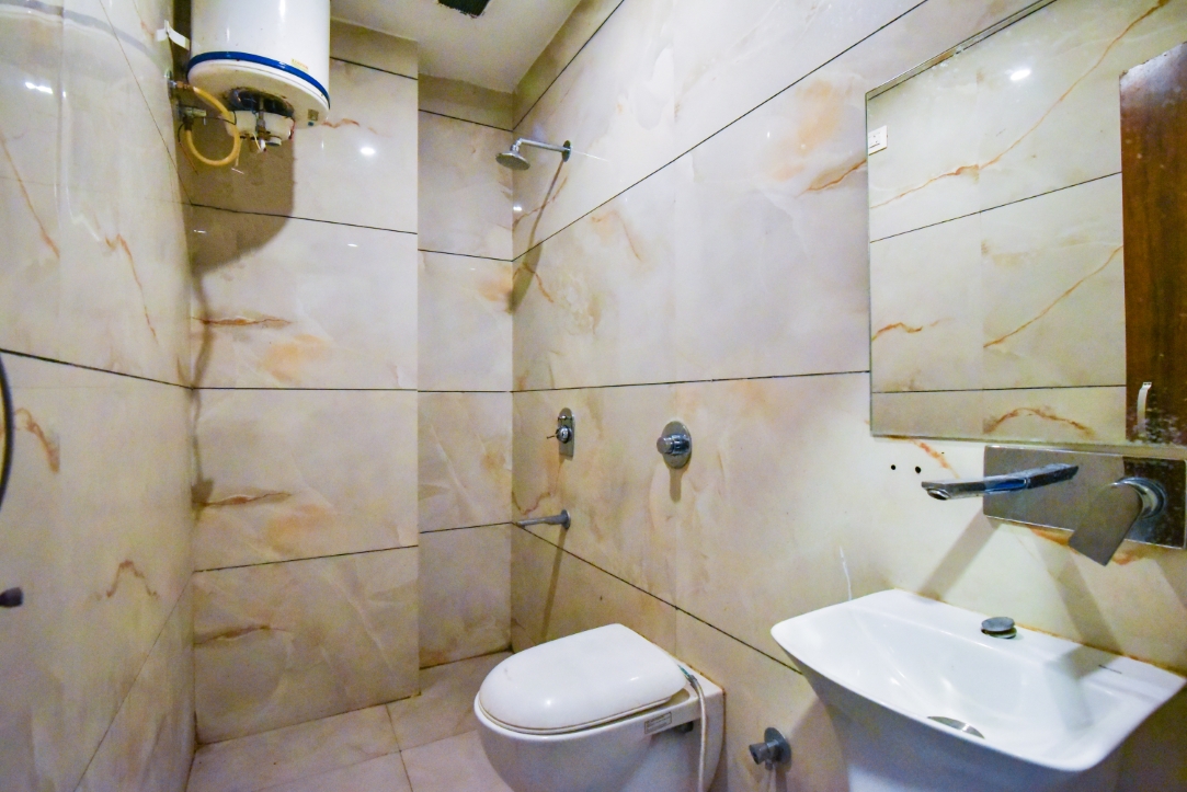 Super Deluxe Triple Room, Hotel The Woodz, Amritsar